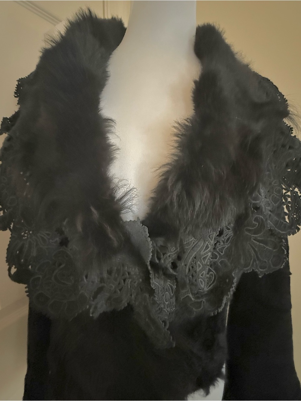 ARTICO SEMI SHEERED DRESSY SHEARLING JACKET W/LACE LEATHER TRIMBLACK IT44/8-10US